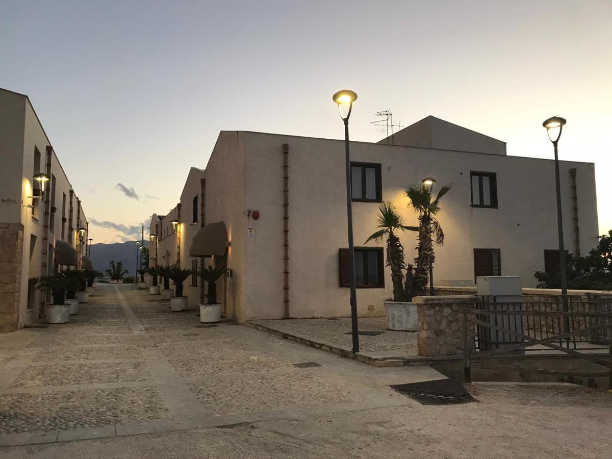 Marina Holiday & Spa Balestrate Esterno foto